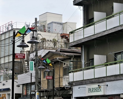 IMG 7313 Tokyo maison  vs immeubles